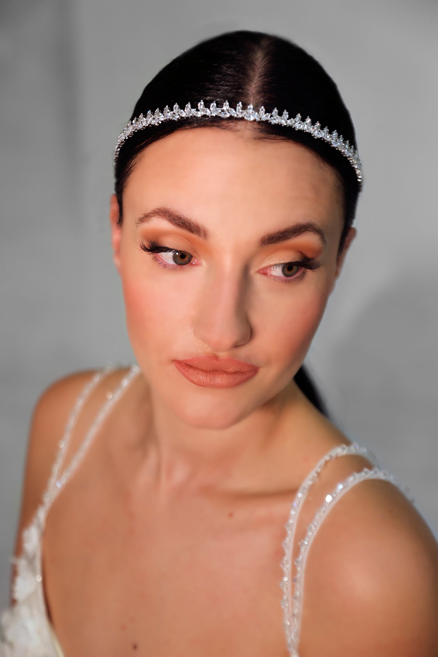 AMELIA - Quality Crystal and Transparent Glass Bead Crown